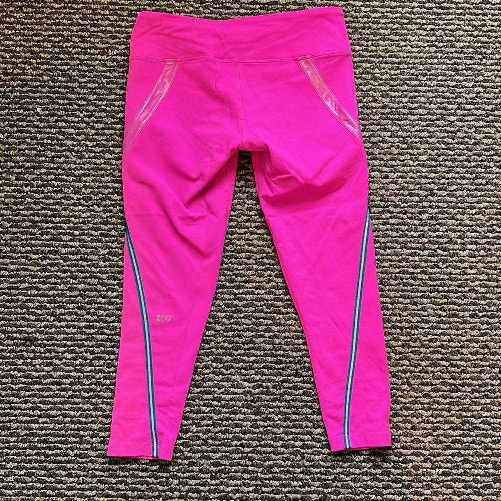 Super cute Split 59 Yoga pants.  NWOT - Picture 4 of 5
